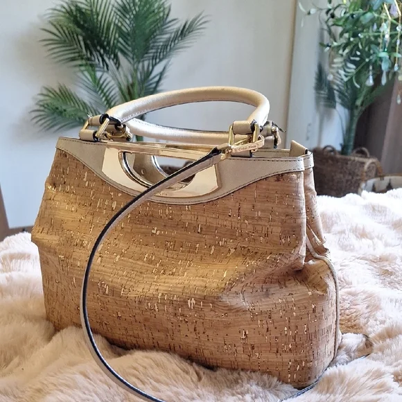 Calvin Klein Satchel, Purse, Very Classy! - Picture 5 of 5